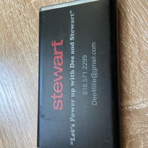 Stewart and Dee Power Bank